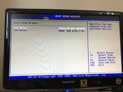 Bios nie czyta pendrive z windowsem, odczytuje jaki druga klawiature