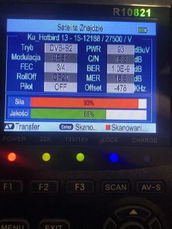 Ekran miernika sygnału satelitarnego z parametrami Hotbird 13 na częstotliwości 12188