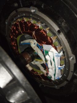 Opory w tylnym silniku hulajnogi Kaabo Mantis GT po pożarze - przyczyny i naprawa