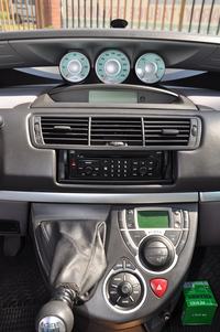 Peugeot 806 2003r. 2.0 HDI - szukam płyty CD z PL menu.