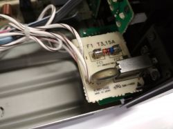 Wnętrze wzmacniacza Technics SU-V660 Wnętrze wzmacniacza Technics SU-V660