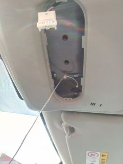 Podłączenie THINKWARE Dash Cam Q800 Pro do bezpieczników QQ J11 - lokalizacja anteny GPS