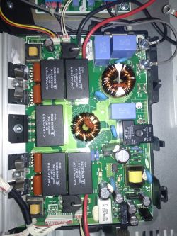 Indukcja Samsung CTN46 - Dziwna praca po załaczeniu dwóch pól