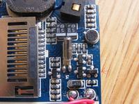 MP4 chińszczyzna - uszkodzony tor zasilania.