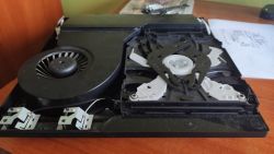 PS3/CECH-3004B - Napęd nie chce pobrać płyty po zmianie pasty termoprzewodzącej