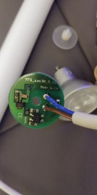 Jak znaleźć część do lampy LED - mruganie i brak świecenia