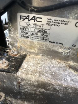 Napęd faac seven niepokojące dźwięki i brak reakcji