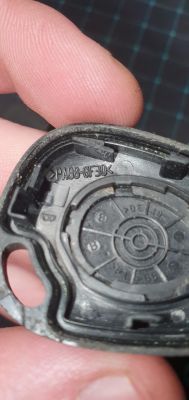 Renault Megane 1 - Wywaliło mi immo. Po włączeniu zapłonu kręci ale nie odpala 