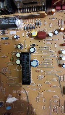 Budowa własnego odtwarzacza CD z obudowy UNITRA T8010 i napędu Sony - potrzebna pomoc w elektronice