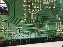 Sony TA-F411R - Wzmacniacz gra cicho, głośniki wysuwają się przy ruchu potencjom