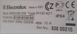 Tabliczka znamionowa pralki Electrolux EWS10610W z informacjami technicznymi.