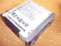 Radio Daewoo AKF-0315RC - skutki odwrotnego podłączenia biegunów? Co się spaliło?