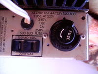 Budowa wzmacniacza stereo 2x150-170W, wybór radia, preamp, equalizer, selektor wejść