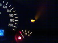 Intermittent Orange Oil Light with Wave on Opel Combo 1.3 CDTI - Causes?