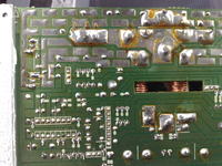 Wzmaniacz SOUNDWAVE BO300 - 2 x 15A, jak zmostkować?