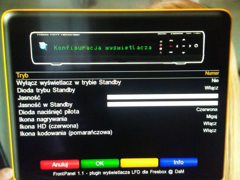 NBOX - Wymiana wyświetlacza LED na VFD, problemy z wyświetlaniem w Enigma2