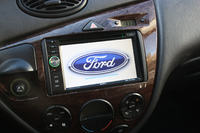 Wybór stacji multimedialnej 2din: Blaupunkt vs GMS - który lepszy?