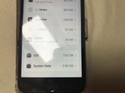 Zużycie pamięci przez system iOS 15.3 na iPhone 6s - jak zredukować?