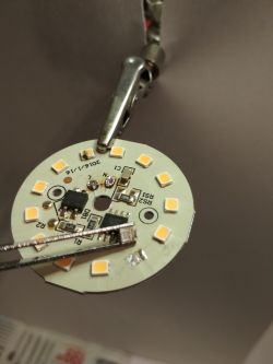 Mój sposób na naprawę lampy LED Mój sposób na naprawę lampy LED