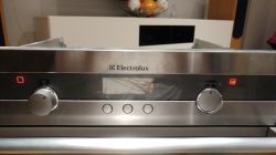 Electrolux EOB65100X - zegar i piekarnik nie działa