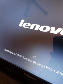 Padł mi nagle Windows 8 w laptopie podczas aktualizacji , i moje zdjecia :(