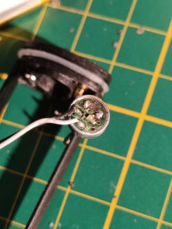 Spalony pin i brak przyczepności cyny - jak naprawić i przylutować kabel?