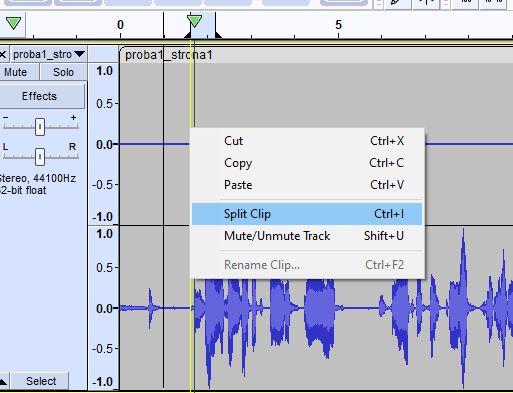 Zrzut ekranu pokazujący interfejs Audacity z zaznaczoną opcją Split Clip.