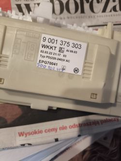 Moduł zasilania WKKT z etykietą zawierającą numer 9 001 375 303 i dane techniczne