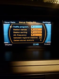 Dysfunkcja głośników w Audi A4 B8 2008 - dźwięk jedynie z małych głośników