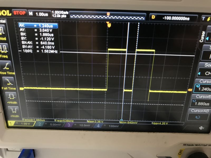 Oscilloscope: ESP32 Signal Waveforms Oscilloscope screenshot showing signal waveforms from ESP32.