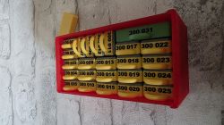 [Reklama] Modułowy system pojemników do przechowywania elementów elektronicz.