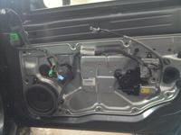 S80 IIgen 2007 D5 - Jak dobrać się do mechaniki prawych przednich drzwi pasażera S80 IIgen 2007 D5 - Jak dobrać się do mechaniki prawych przednich drzwi pasażera