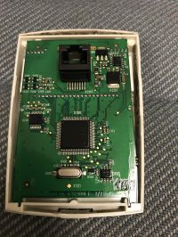 Jak rozebrać falownik ABB ACS350? Sygnalizacja zwarcia, uszkodzony panel LCD
