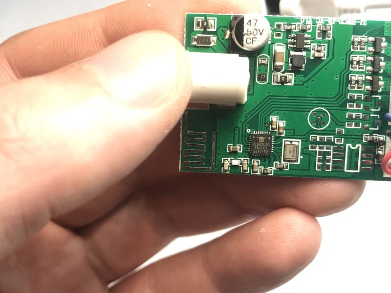 Interior, design and firmware change of the BL602-based LED strip controller from Bouffalo Lab