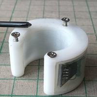 Zegarek oparty o ATtiny85 w pierścionku