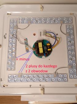 Wnętrze lampy LED z driverem i opisanymi połączeniami dwóch obwodów LED