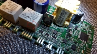 Bosch TES50129RW - Ekspres nie włącza się, zasilanie modułu sterującego OK