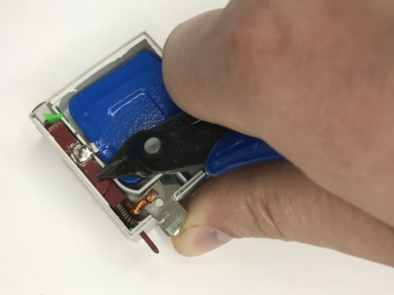 Inside the Sicher OCH-C 275/40 surge arrester: what lies within this three-phase protection device