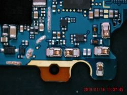 Samsung Galaxy S8 SM-G950 - Brak ładowania, uszkodzony element na płycie głównej
