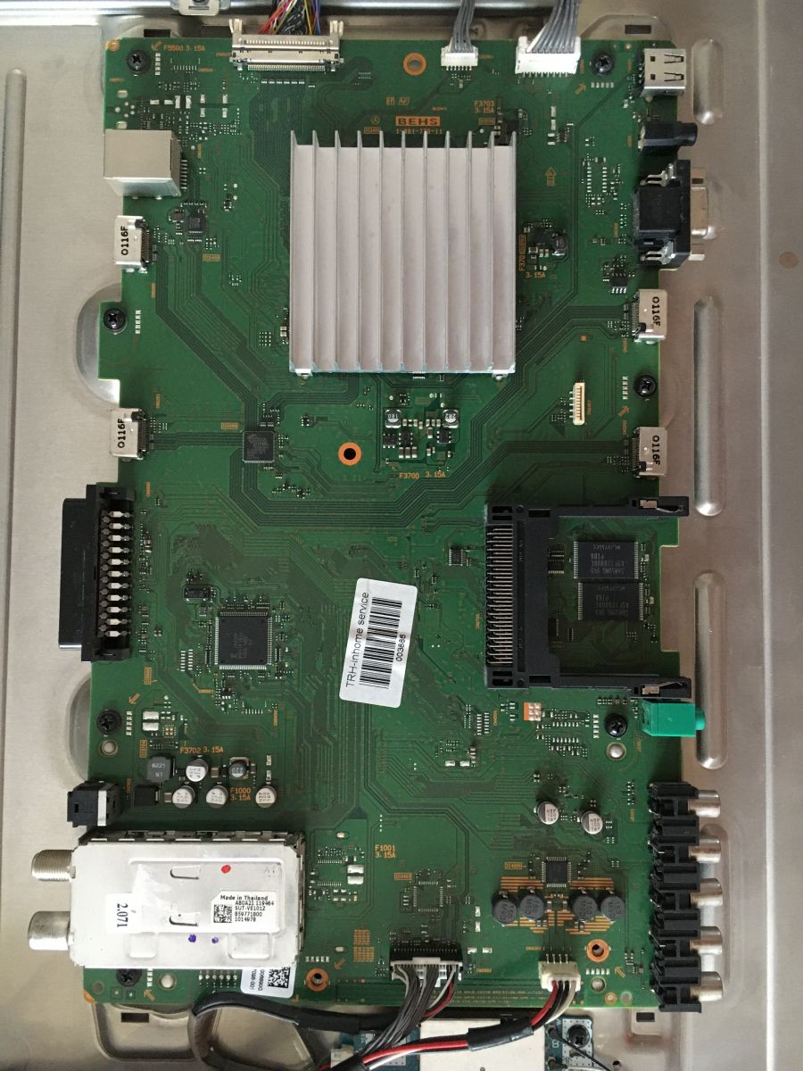 Sony Bravia KDL52NX805 problem z procesorem lub z oprogramowaniem