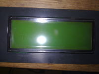 Wypełnienie szczelin w panelu z tworzywa sztucznego