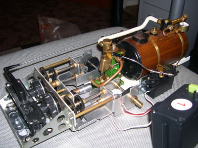 Zdalnie sterowany pająk parowy