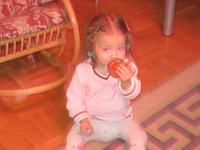 Canon A 80 czerwone zdjęcia na zoomie co się stało?