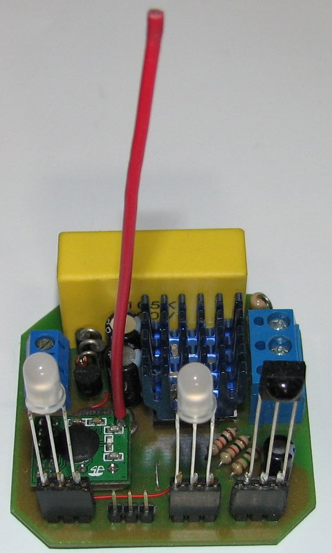 RF-SWITCH - zdalne sterowanie/ściemniacz RF/IR... RF-SWITCH - zdalne sterowanie/ściemniacz RF/IR...