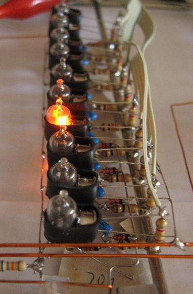 NIXIE-NEON zegar "Powrót do korzeni elektroniki cyfrowe NIXIE-NEON zegar "Powrót do korzeni elektroniki cyfrowe