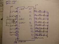 kwarc i kondensatory pod XTAL1 i XTAL2 attiny2313