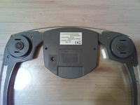 Waga łazienkowa MEDMESS. Pokazuje 0L i się wyłącza.