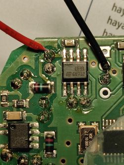 Close-up of a circuit board with electronic components, including an LDO LE33 regulator.