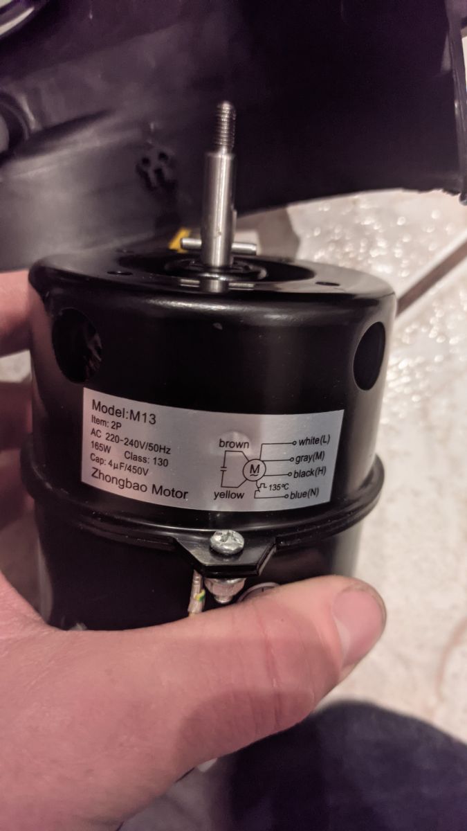 もか(=゜ω゜)ノ CZUJNIK CIŚNIENIA OPON MERCEDES A0009058413 – 224185898