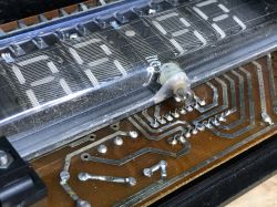 Stary radziecki zegar VFD model Elektronika 6.15M [Schemat]